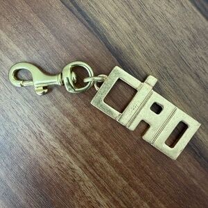 Clare V. Ciao Fob Keychain – Vintage Gold